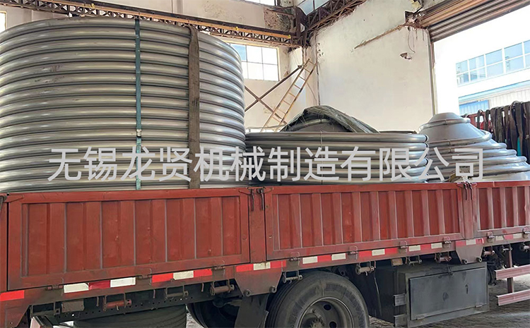 蒸餾器中半圓盤管的換熱效率受哪些因素影響？